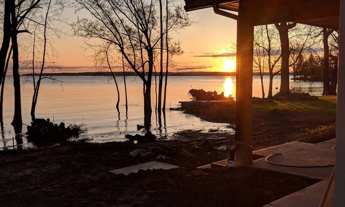 Chazy House | Vacation home on Lake Champlain