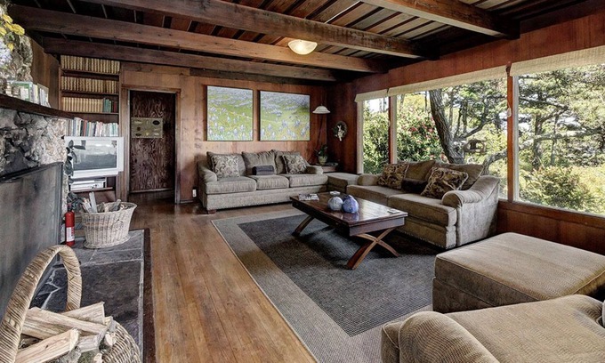 Inverness House | Vacation Home Overlooking Heart's Desire Beach at Tomales Bay