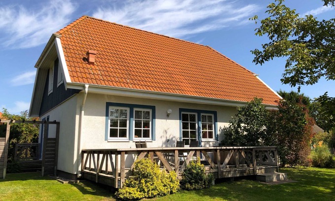 Ostseebad Wustrow House | Vacation home Paul and Pauline