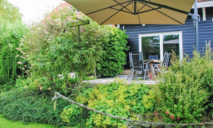 Wissenkerke House | Vacation home Pluto by Interhome