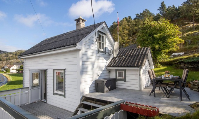 Vinnes House | Vacation home Soltun by Interhome