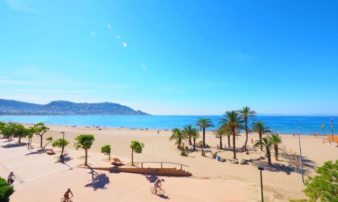 El Mas Bosca House | Vacation home Urgell by Interhome