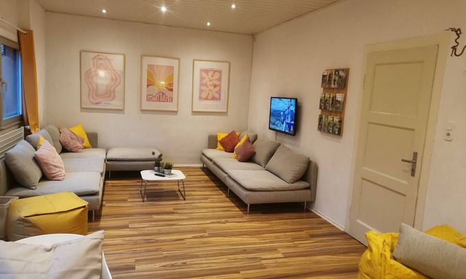 Gemund House | Vacation home with private pool, table tennis house and private barbecue area