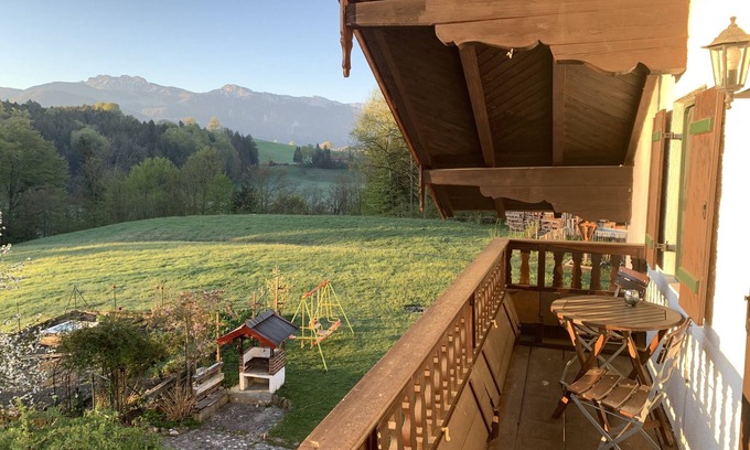 Frasdorf Apartment | Vacation in the countryside with mountain views and close to the Chiemsee
