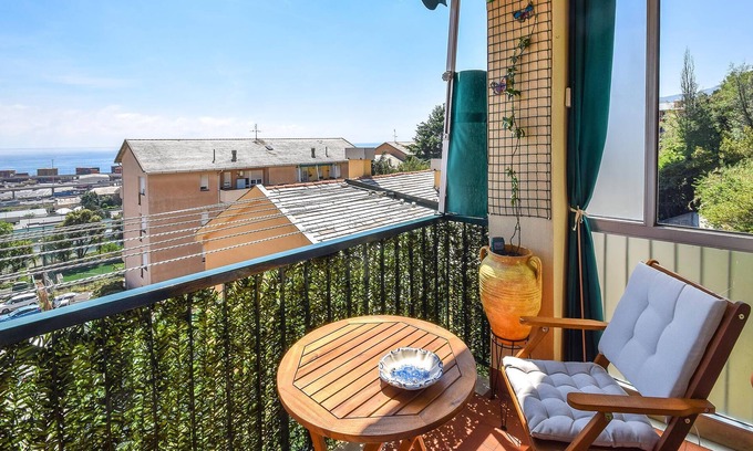 Pra' Apartment | Vacation north of Genoa ? Look forward to sightseeing and relaxation.