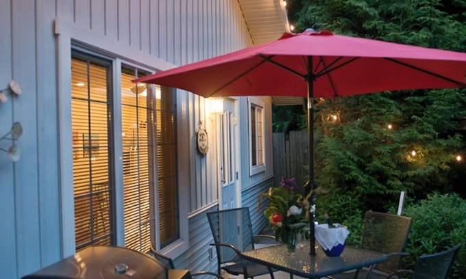 Comox Cottage | Vacation or Short Term Self Contained Cottage Rental