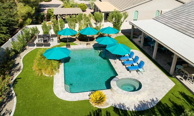 Oakwood House | Vacation Paradise/Gated Golf Community/Courtesy Golf Cart