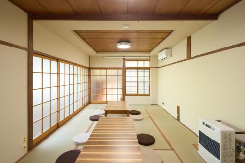 Nagawa House | Vacation Rental 八庵 HACHIAN