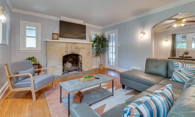 Champaign Cottage | Vacation Rental Near University of Illinois