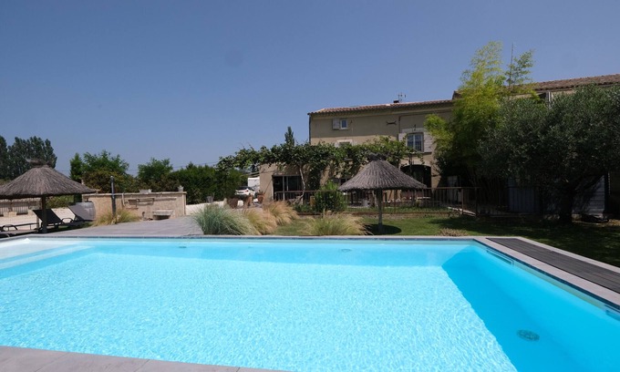 Barbentane Villa | Vacation rental with pool BARBENTANE LS6-255