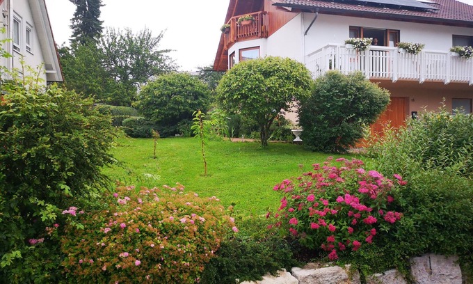 Bad Urach Apartment | Vacation room, 40sqm, balcony, 1 living/bedroom, max. 2 persons