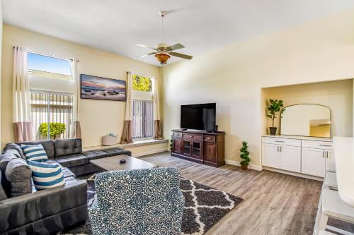 Palma Sola House | Vacation Station
