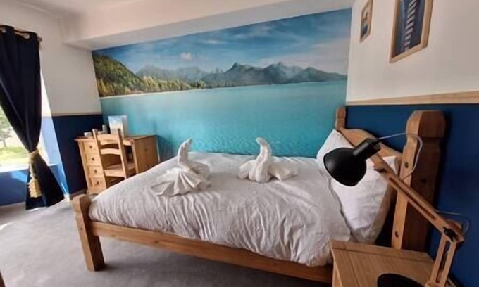Northampton Apartment | Vacation Time at Sunny Waves