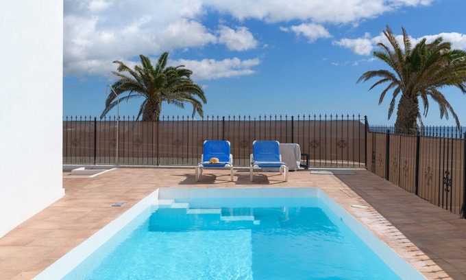 Matagorda Villa | Vacation Villa 'Kanak' with Sea View, Wi-Fi and Air Conditioning