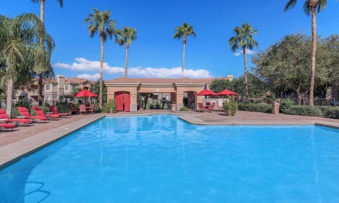 Mesa Condo | Vacation Worthy and great Location