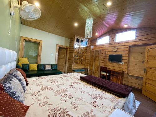 Patnitop Bed & Breakfast | Vacay Datcha
