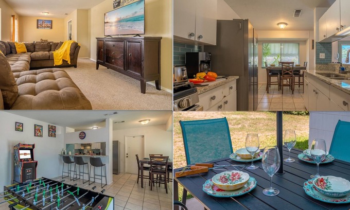 Live Oak House | VacayFunHouse between SA&New Braunfels w/King Bd