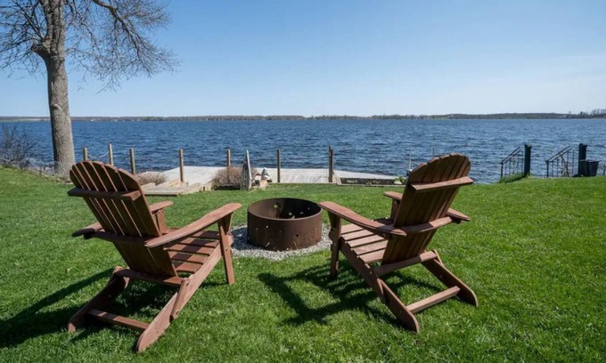 Greater Napanee Cottage | Vacaymode.ca