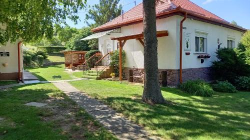 Balaton Apartment | Vadászles Vendégház