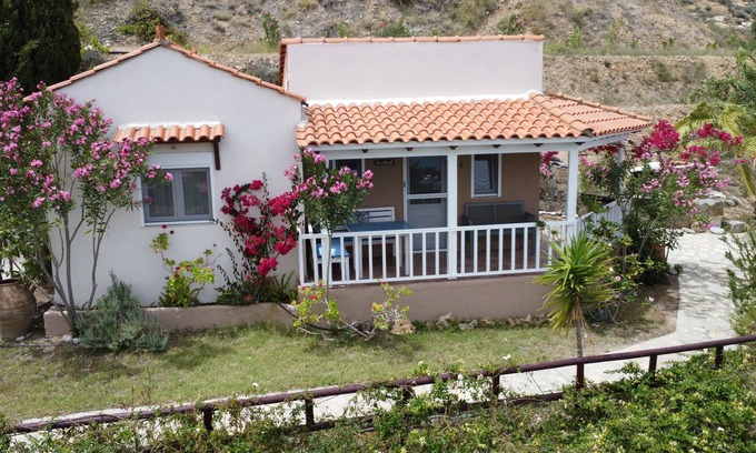 Mochlos House | Vaia Villa Asteria Spacious group of houses & apartments,