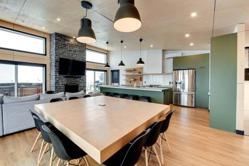 Saint Ferreol les Neiges Ski Chalet | Vail - 5 chambres - 18 personnes