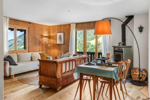 Val d'Illiez Apartment | Val d'Illiez, 6 pers - balcon et vue - parking