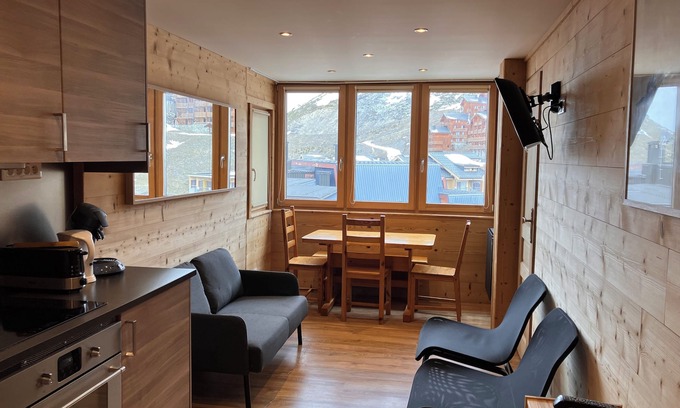 Val-Thorens Apartment | Val Thorens center at the foot of the slopes