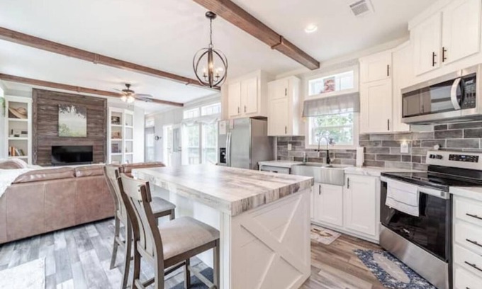 Boys Ranch House | Val's Country Place