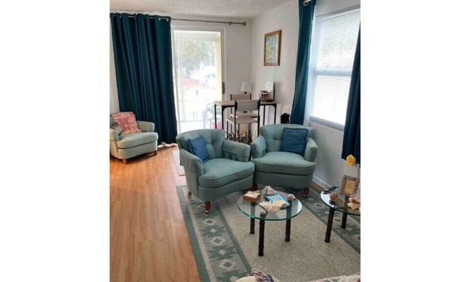 Westside Apartment | Val's Sanctuary, private unit, in-law suite.