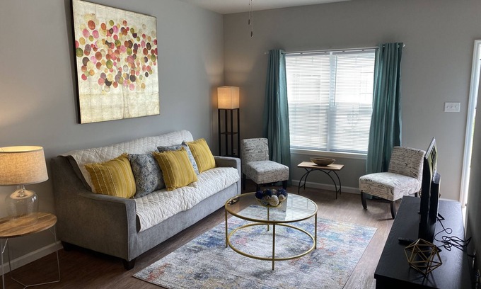 Valdosta Apartment | Valdosta Oasis: 2BR 2.5 BA near VSU and Downtown