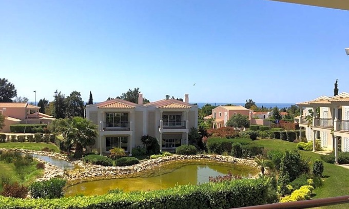 Carvoeiro Hotel | Vale da Lapa Village Resort