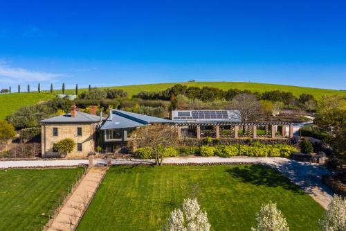 Ullina House | Vale Hill House