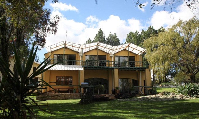 Vredefort House | Vale2Vaal