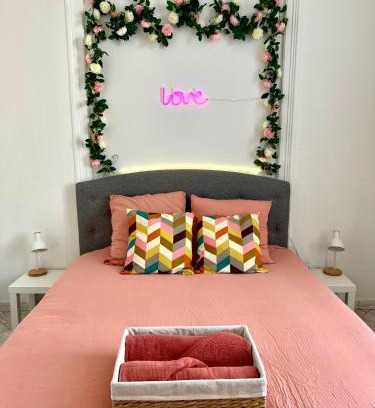 Anzin Apartment | ValenStay - Cosy Love - Anzin - Netflix