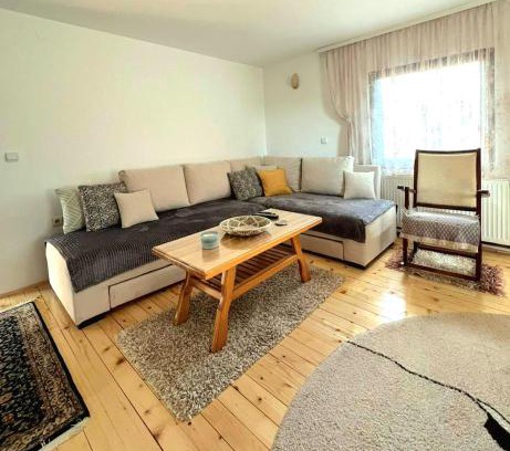 Divcibare House | Valentina Vikendica Divcibare