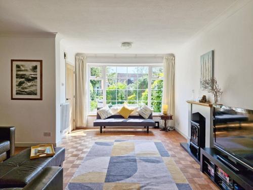 Emsworth House | Valetta Park