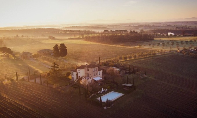 Ferretto Villa | VALIANA Luxury Villa in Montepulciano - Private Heated Pool - Free Wi-Fi