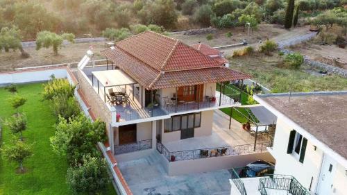 Valira Apartment | Valira Garden Retreat Near Ancient Messene