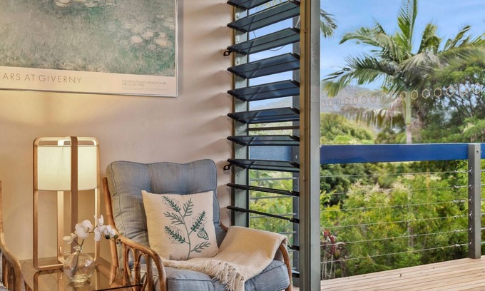 Valla Beach House | Valla Beach Shack - A charming three-bedroom beach house
