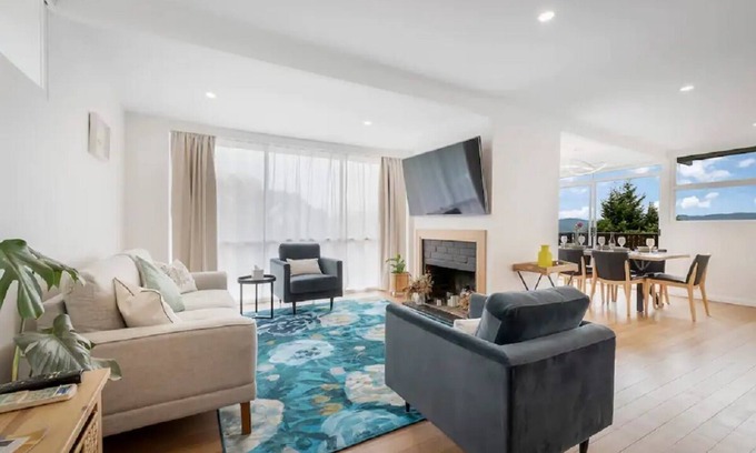 Lenah Valley House | Valley View
