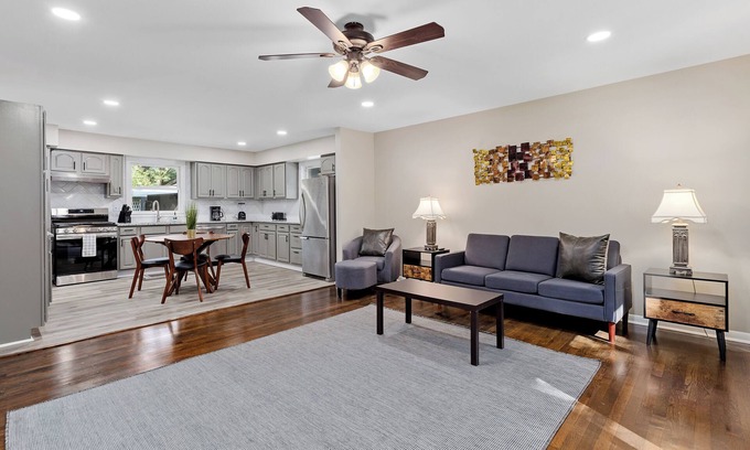 Valparaiso House | Valparaiso Corporate Home