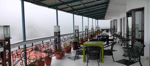 The Mall Road Hotel | Value and Spa by Decentstayz