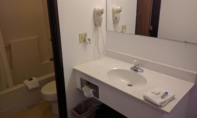 Etters Hotel | Value Inn Harrisburg-York