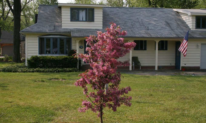 Dunkirk House | Van Buren Bay Lake Erie Home