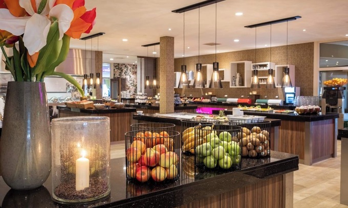 Nieuw-Amsterdam Hotel | Van Der Valk Hotel Emmen