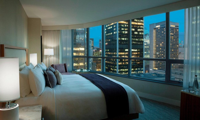 Coal Harbour Hotel | Vancouver Marriott Pinnacle Downtown