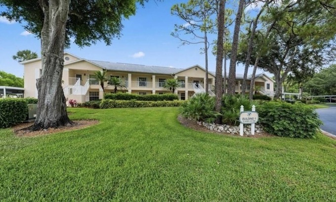 North Naples Condo | Vanderbilt Beach Condo
