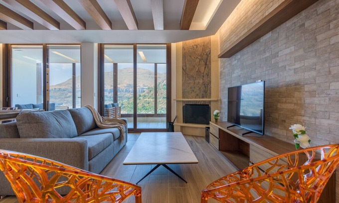 Kfardebian Apartment | Vantage - 2 BR Apt. by "The Valley" in Kfardebian