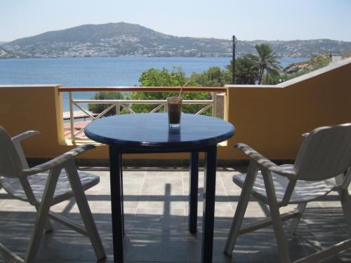 Leros Apartment | Vareladiko studios