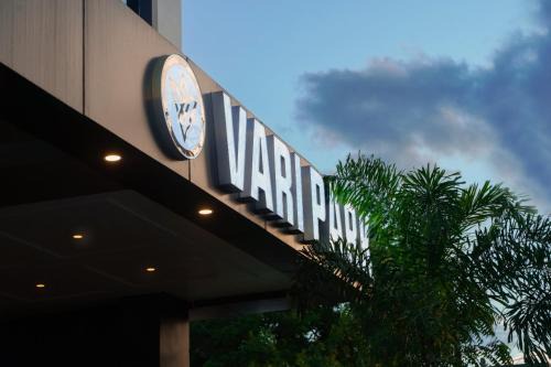 Dindigul Hotel | Vari Park - Comfort Stay